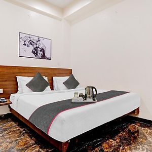 Hotel O Benchmark